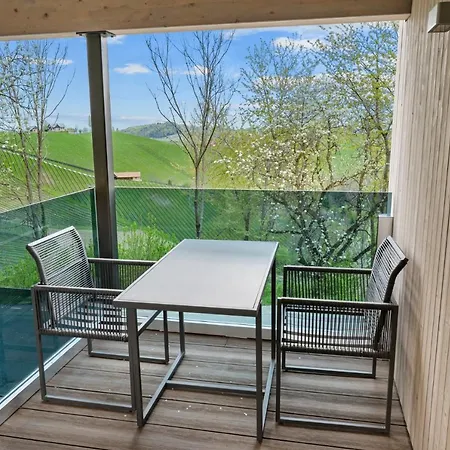 Luxus Moritz Glanz an der Weinstraße